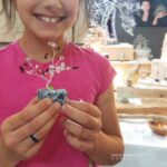 Workshop Alicja Sabelová ART - tvorba stromů z minerálů