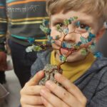 Workshop Alicja Sabelová ART - tvorba stromů z minerálů