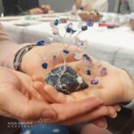 Workshop Alicja Sabelová ART - tvorba stromů z minerálů