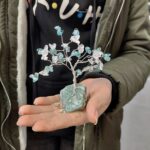 Workshop Alicja Sabelová ART - tvorba stromů z minerálů