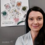 Workshop Alicja Sabelová ART - tvorba stromů z minerálů