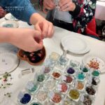 Workshop Alicja Sabelová ART - tvorba stromů z minerálů