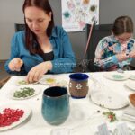 Workshop Alicja Sabelová ART - tvorba stromů z minerálů